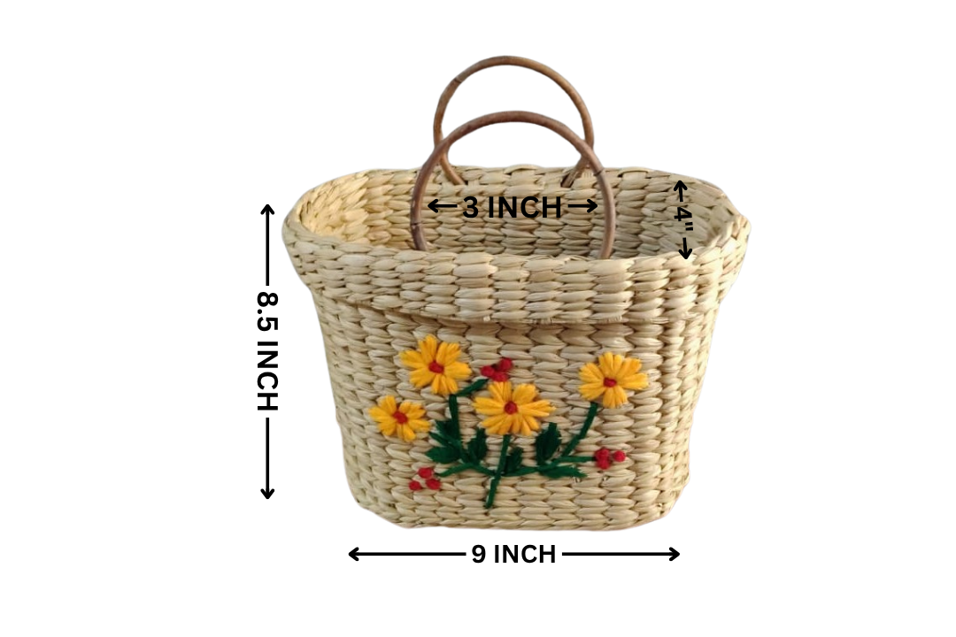 HITHA SEAGRASS HANDWOVEN -OVAL BAG WITH WOODEN HANDLES