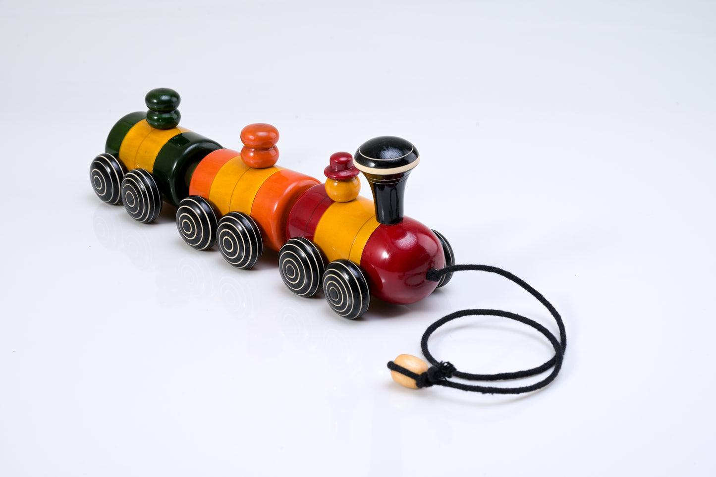 HITHA HANDCRAFTED WOODEN PULL-ALONG TOYS-EVERY STEP HAS A FRIEND