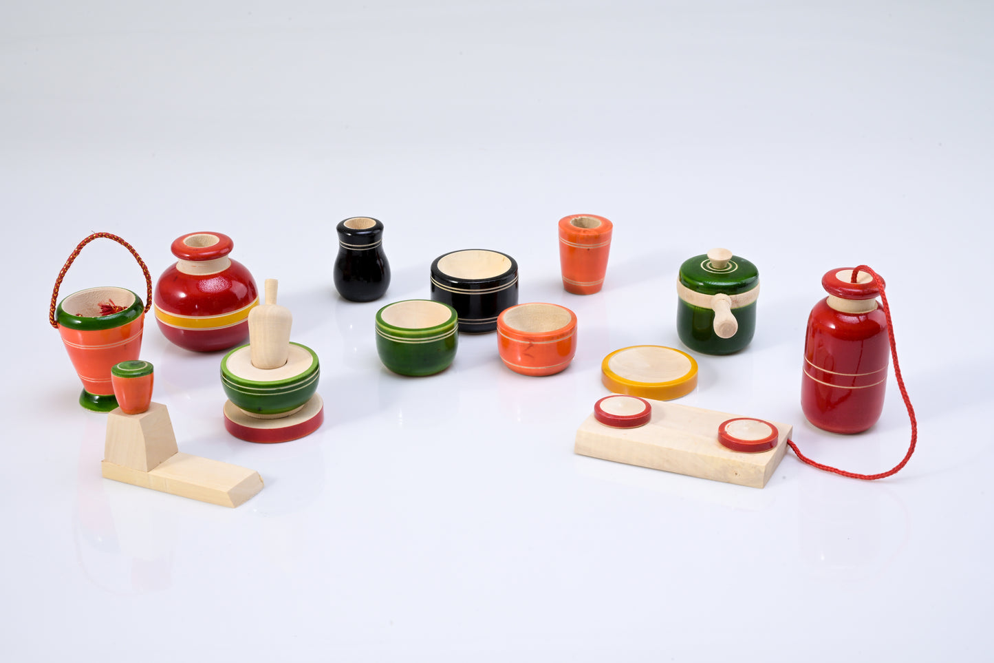 HITHA WOODEN KITCHEN PLAY SET- COOKING UP CREATIVITY, THE NATURAL WAY