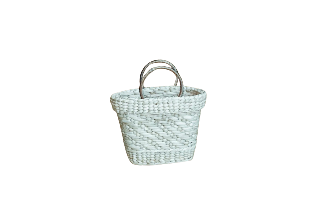 HITHA SEAGRASS HANDWOVEN -OVAL BAG WITH WOODEN HANDLES