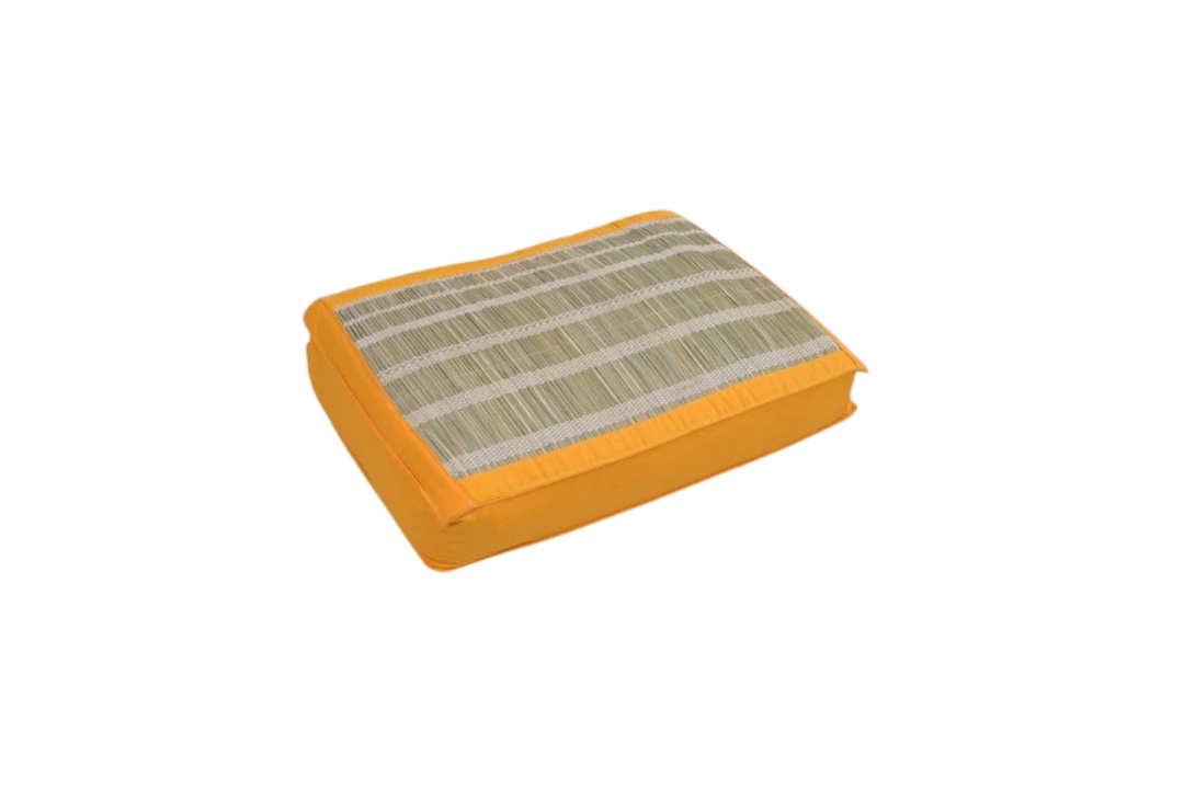 DHARBA GRASS CUSHION