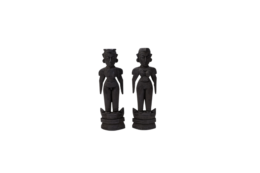 HITHA HANDCRAFTED WOODEN MARRAPACHI BOMMAI- THE ETERNAL COUPLE