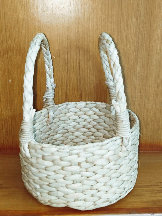 HITHA SEAGRASS HANDWOVEN - ROUND BASKET