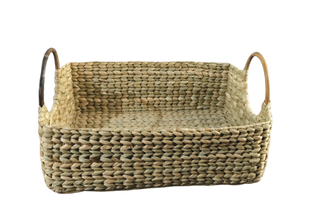 HITHA SEAGRASS HANDWOVEN- RECTANGLE BASKET WITH WOODEN HANDLE-EKG067