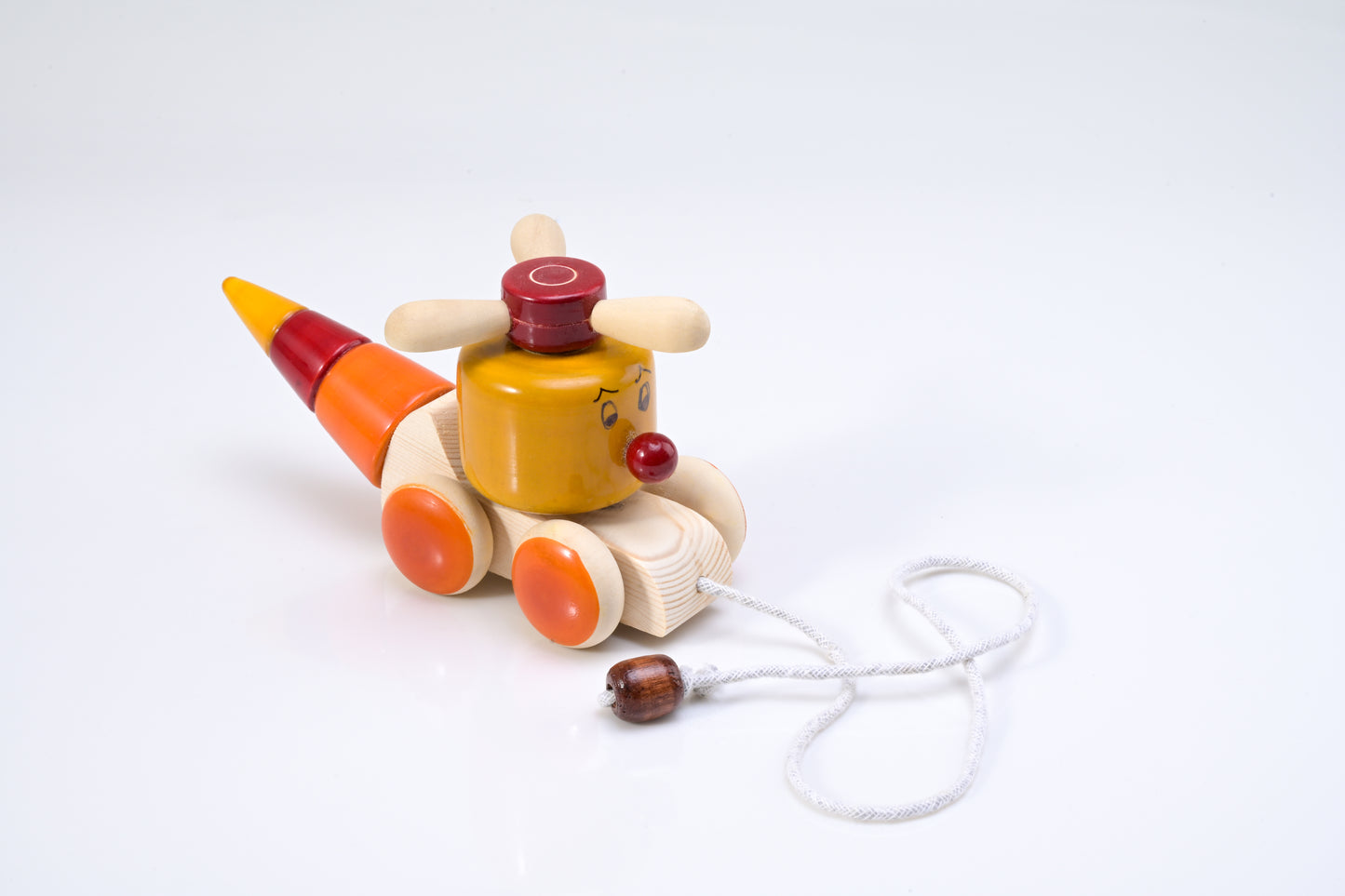 HITHA HANDCRAFTED WOODEN PULL-ALONG TOYS-EVERY STEP HAS A FRIEND